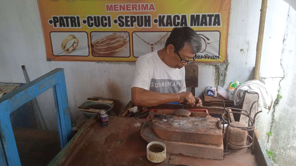 Dua Dasawarsa Sepuh Emas di Pacitan, Tergerus Kemajuan&nbsp;Zaman