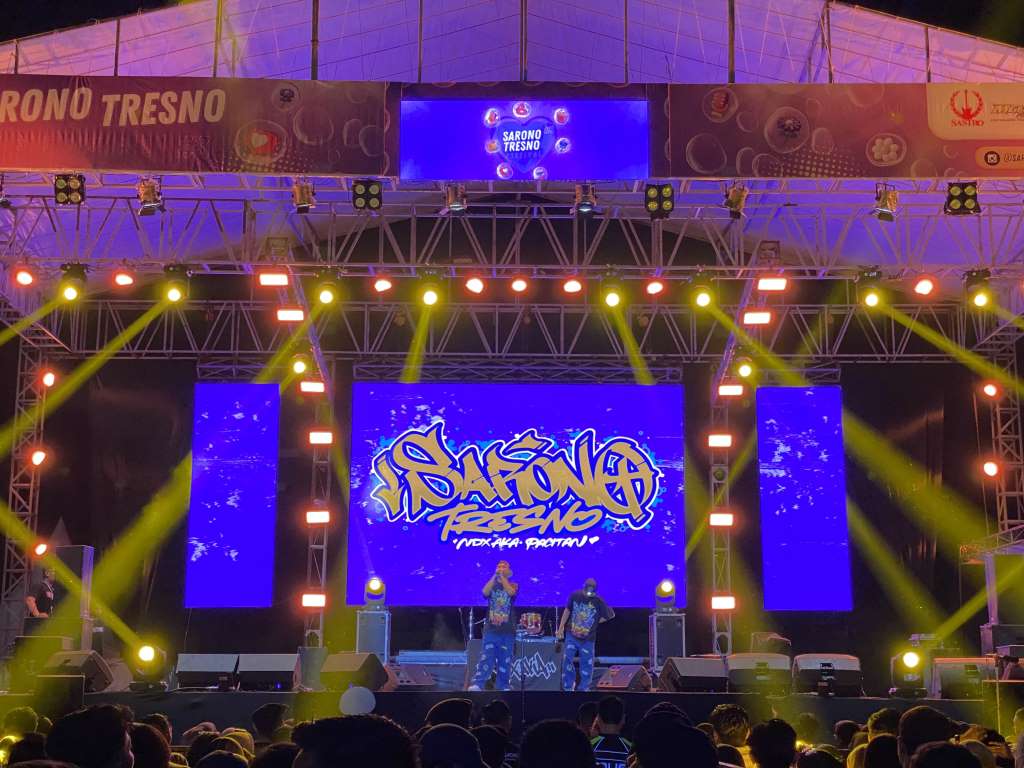 Gayeng, Ribuan Penonton Semarakkan Penampilan Grup Musik NDX AKA di Pacitan