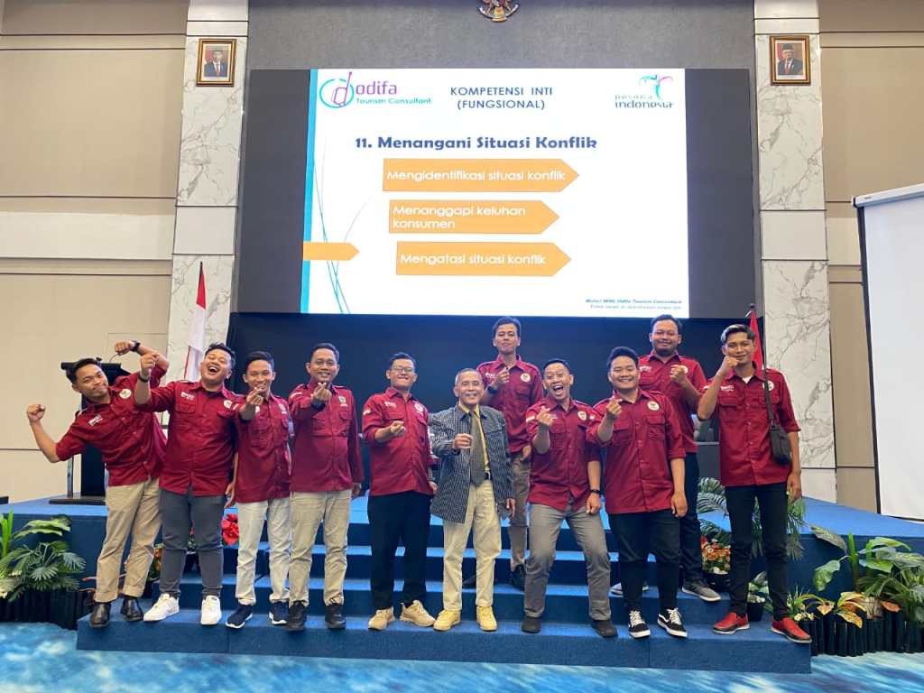 Dapatkan Pelatihan dari Disbudpar Jatim, Desa Wisata Sendang Pacitan Kini Punya 10 Pemandu Wisata Tersertifikasi BNSP