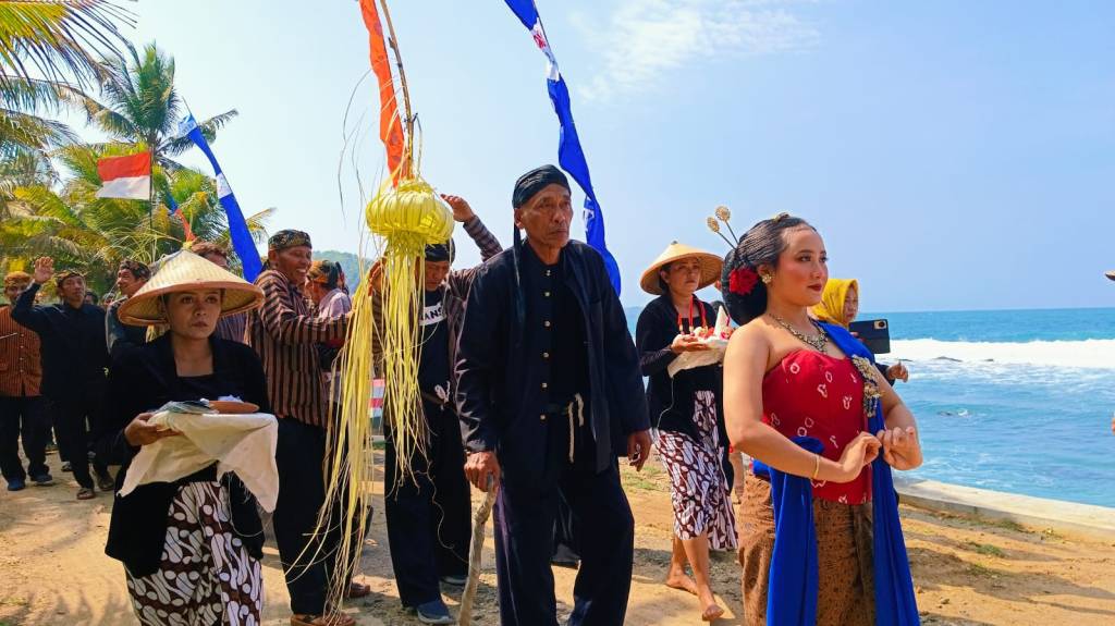 Full Seni Budaya, Semarak Warga Desa Jetak Tulakan Peringati Tahun Baru Islam