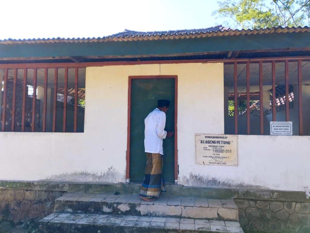 Berziarah ke Makam Ki Ageng Petung, Salah Satu Ulama Pendakwah Islam dan Tokoh Babad Tanah&nbsp;Pacitan