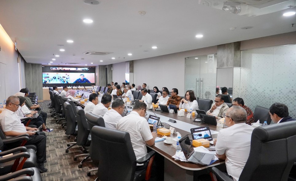 Pimpin Rapim di Sela-sela Kunker di Kota Bekasi, Menteri AHY Pastikan Seluruh Jajaran Menuntaskan Target-target&nbsp;Program